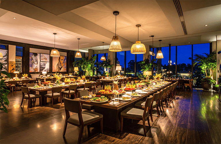 Hotel Dining
