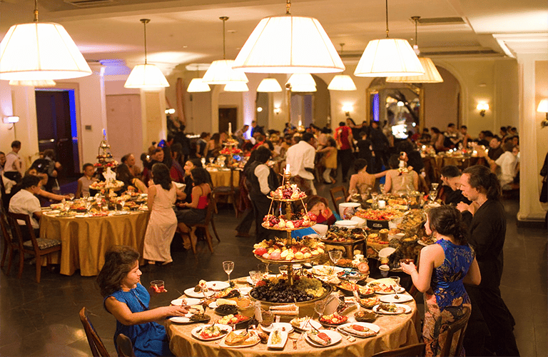 Hotel Dining